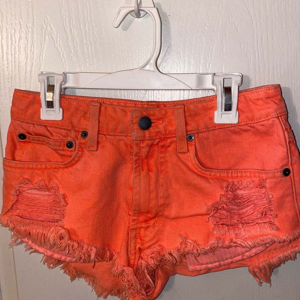 NEON ORANGE CARMAR SHORTS🧡